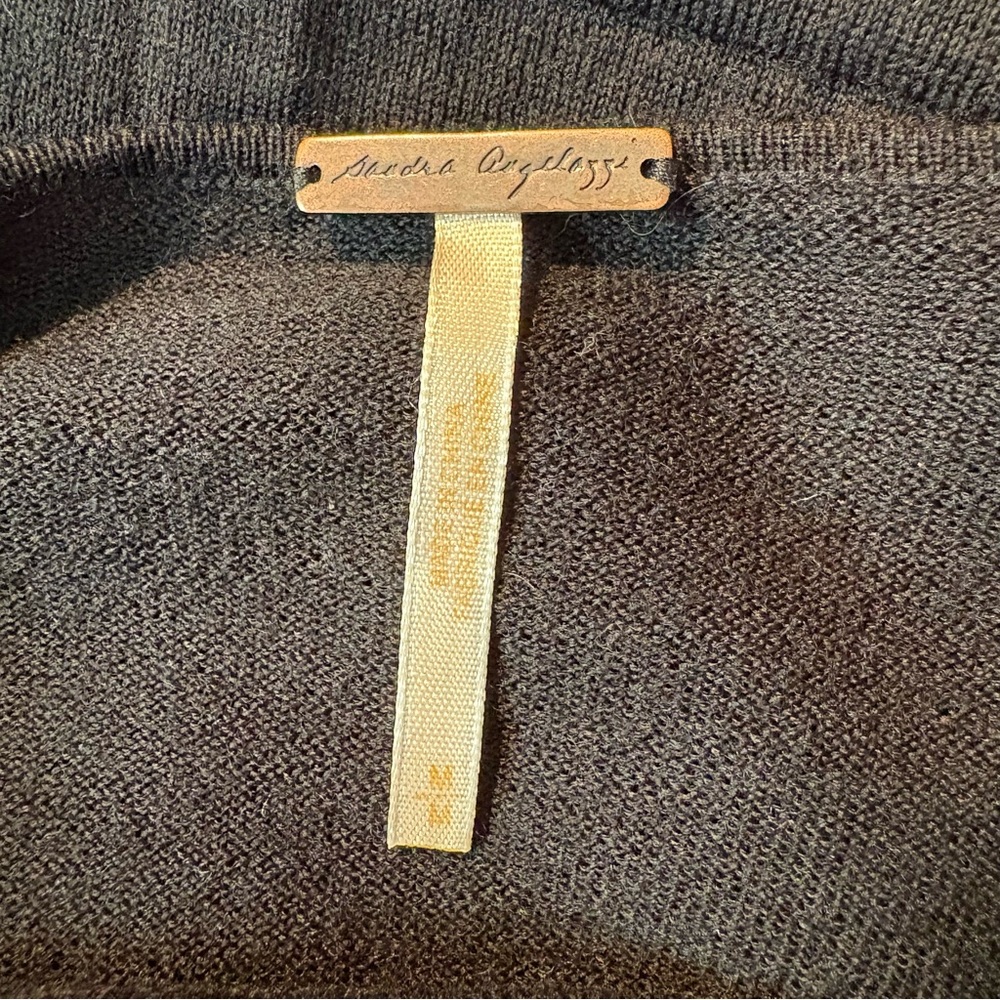 Sandra Angelozzi Black Crew Neck Sweater with Attached Wide Sash M - Picture 9 of 11